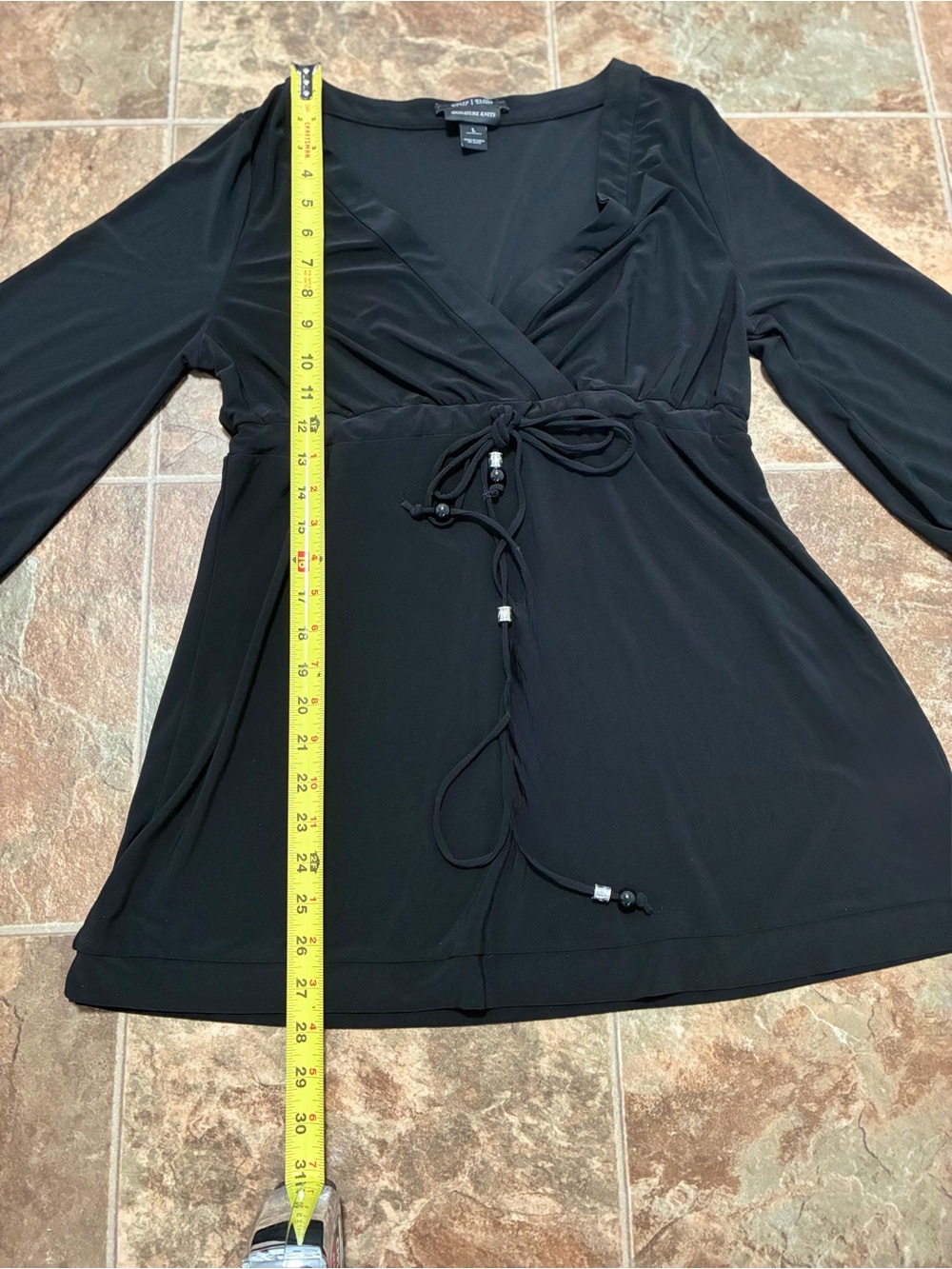 White House Black Market Signature Knit 3/4 Sleeve Black Blouse Tunic Babydoll L - Picture 8 of 9